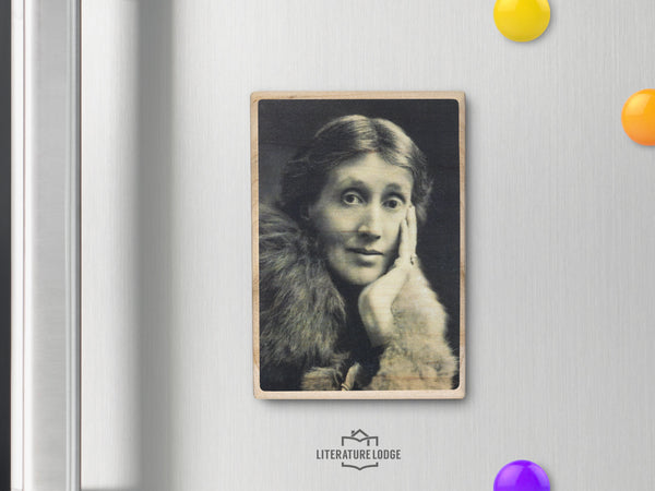 Wooden Magnet: Virginia Woolf