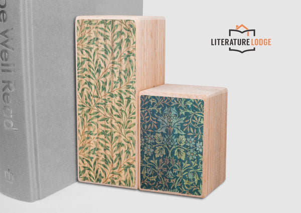 Wooden Bookend: William Morris (Green Version)